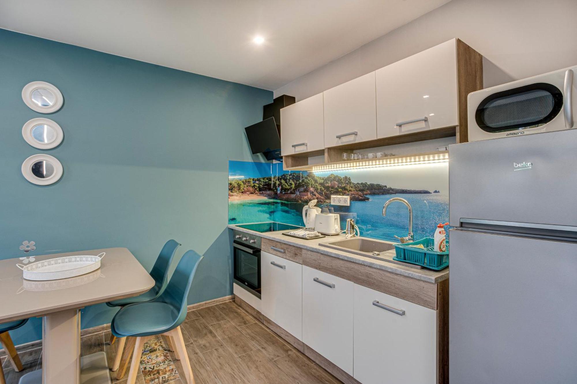 Magdi Vendeghaz A-b Apartment Celldomolk